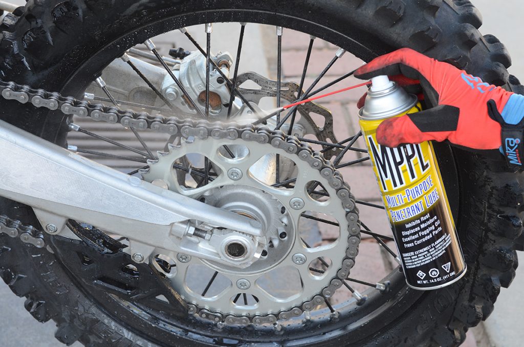 dirt bike's specification and build